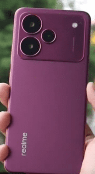 Realme P4