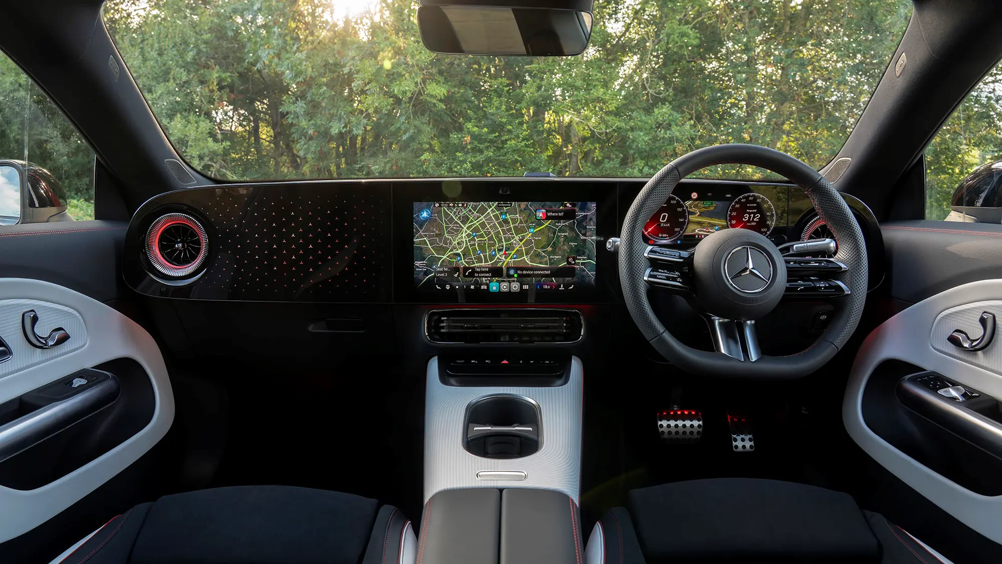 हेडिंग: Mercedes-Benz CLA Electric भारत में लॉन्च—प्रीमियम EV सेगमेंट को नई रफ्तार, साथ में आज लॉन्च हुई एडवेंचर बाइक