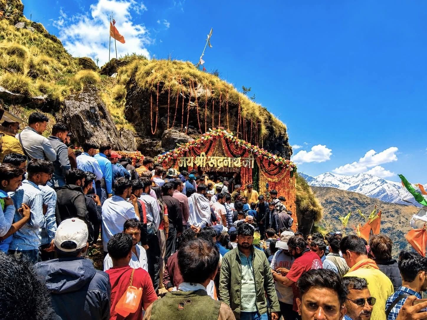 चतुर्थ केदार रुद्रनाथ धाम के कपाट खुले: हिमालय की वादियों में गूंजा “हर हर महादेव”