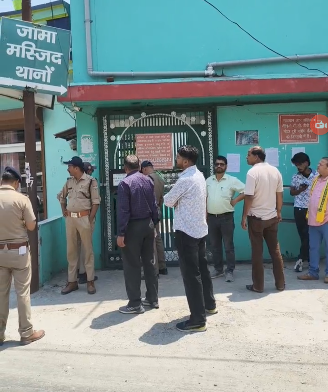 डोईवाला में मस्जिद सीलिंग को लेकर विवाद, MDDA की कार्रवाई पर छिड़ी बहस