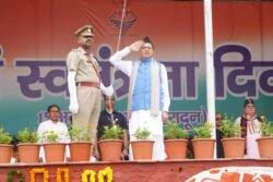 उत्तराखंड में धूमधाम से मना 80वां स्वतंत्रता दिवस: परेड ग्राउंड में CM धामी ने फहराया तिरंगा, Gen-Z और युवाओं के भविष्य पर रहा खास फोकस
