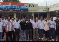 अधिवक्ता विशाल अग्रवाल से कथित मारपीट के विरोध में कोतवाली पहुंचे अधिवक्ता