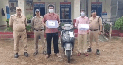 Doiwala Police Action: तमंचे पर स्कूटी लूटने वाले 2 गिरफ्तार