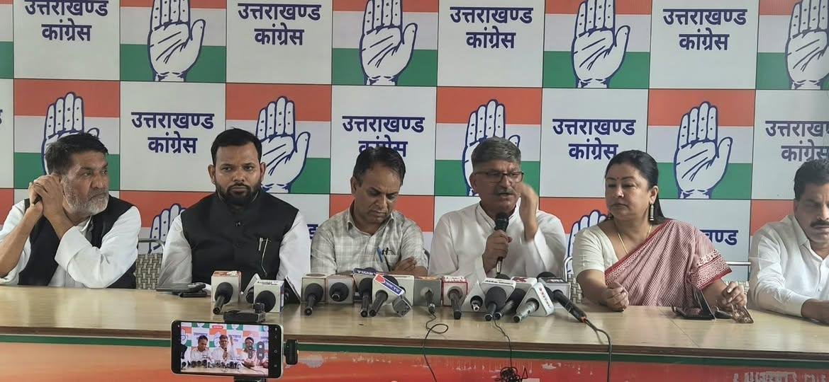 SIR पर उत्तराखंड में सियासत तेज, कांग्रेस ने लगाया 13.89 लाख वोटरों के नाम काटने का आरोप